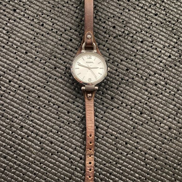 Brown Leather Fossil Watch - Picture 1 of 2